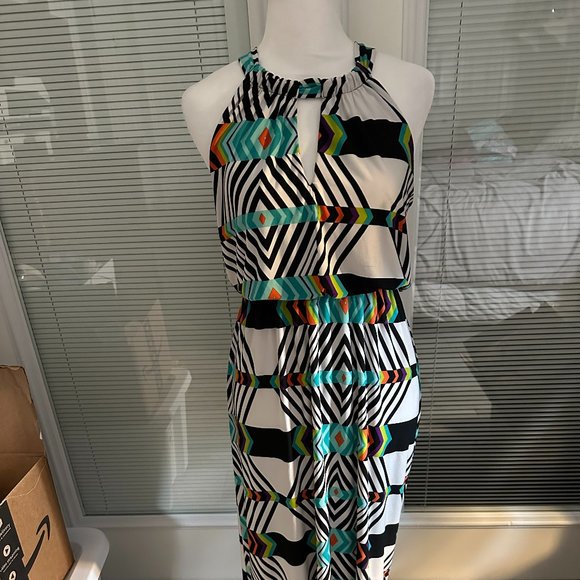 Emma & Michele Dresses & Skirts - EUC Emma&Michele High/Low Maxi Dress Size S